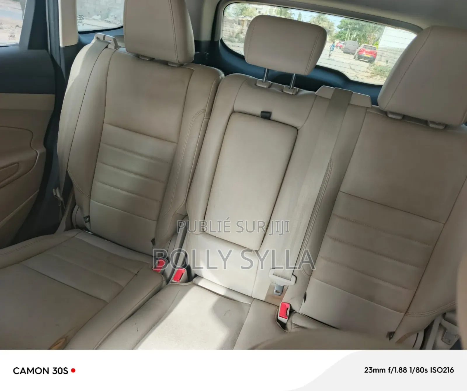Ford Escape SE 4x4 2016 Blanc cassé