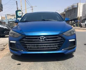 Photo - Hyundai Elantra 2017 Bleu