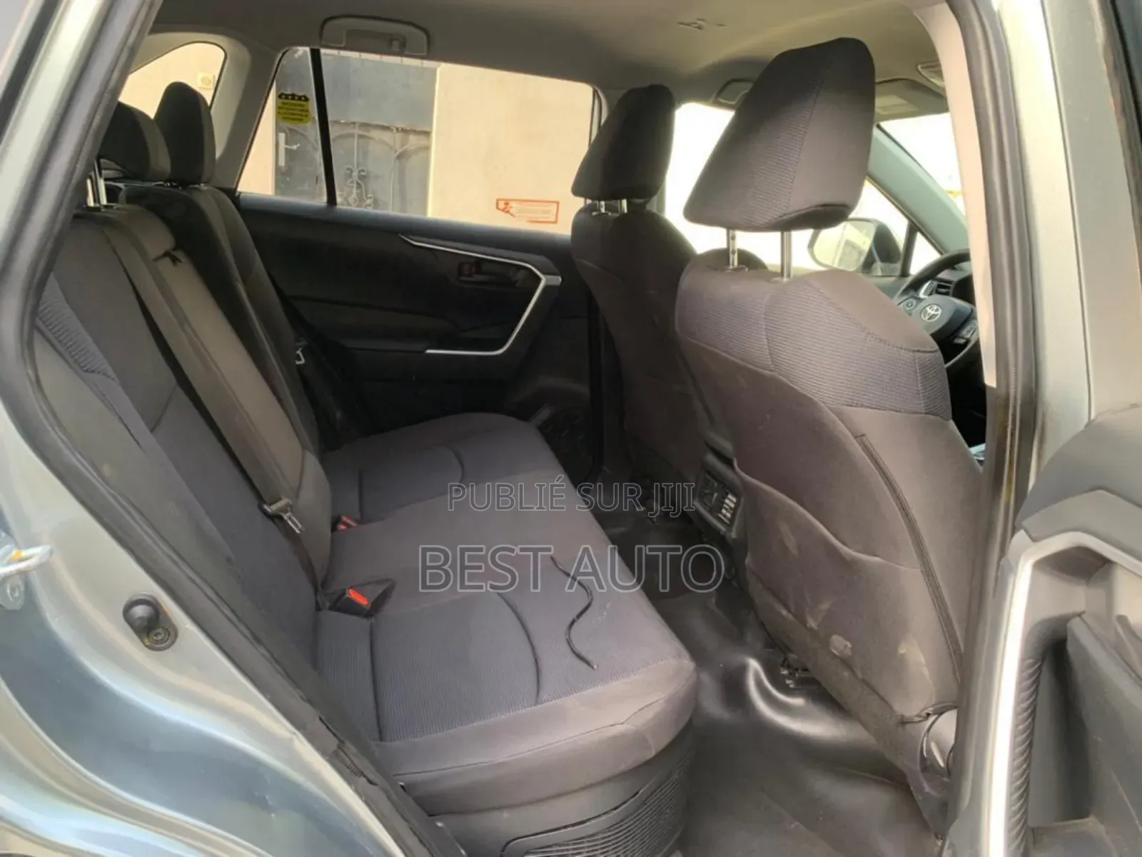 Toyota RAV4 2022 Gris