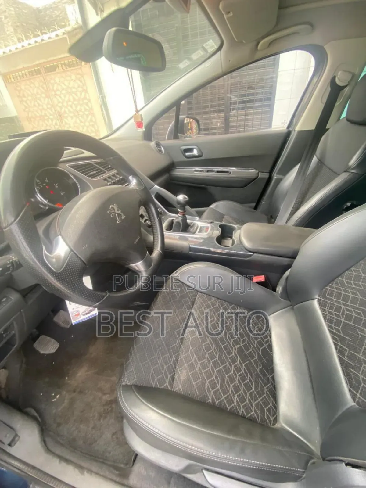 PEUGEOT 3008 2015 Noir