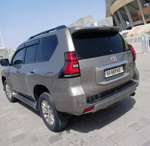 Toyota Land Cruiser Prado 2016 Gris