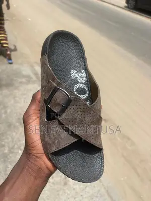 Tel Ad. Corniche Fadia