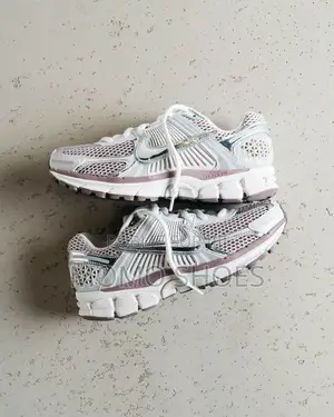 Nike Zoom Vomero 5 – Neuve | Tailles 37 À 45