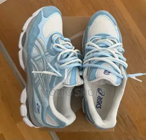 Asics Neuves - Taille 37 - 45
