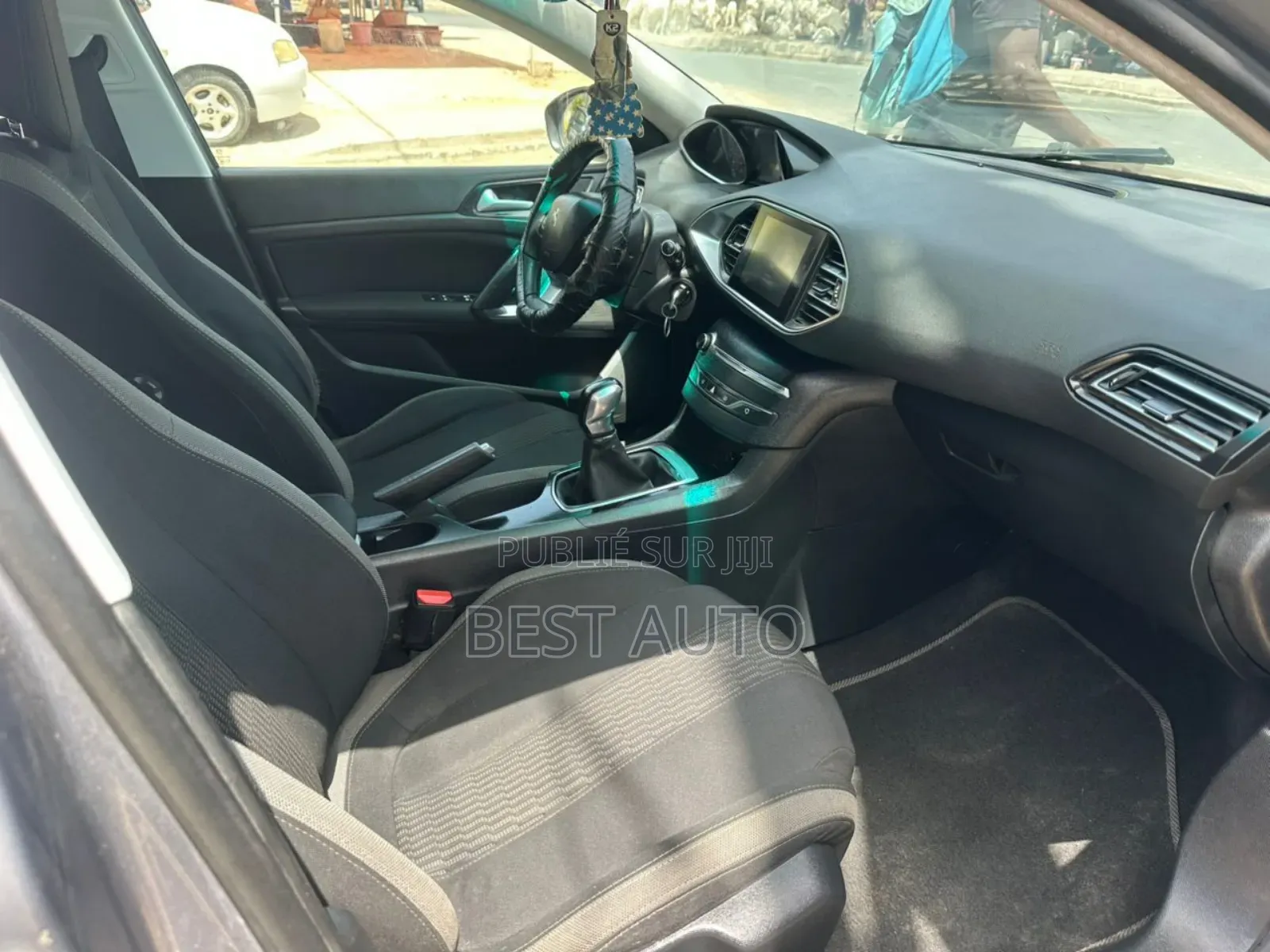 PEUGEOT 308 2015 Gris