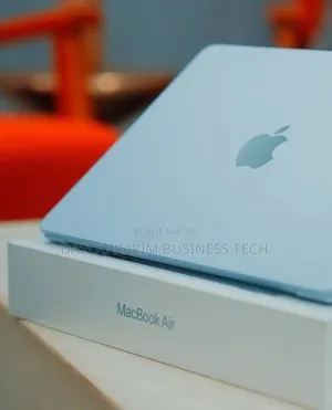 New Apple MacBook Air 2025 M4 13-Inch 16GB Apple M4 SSD 256GB