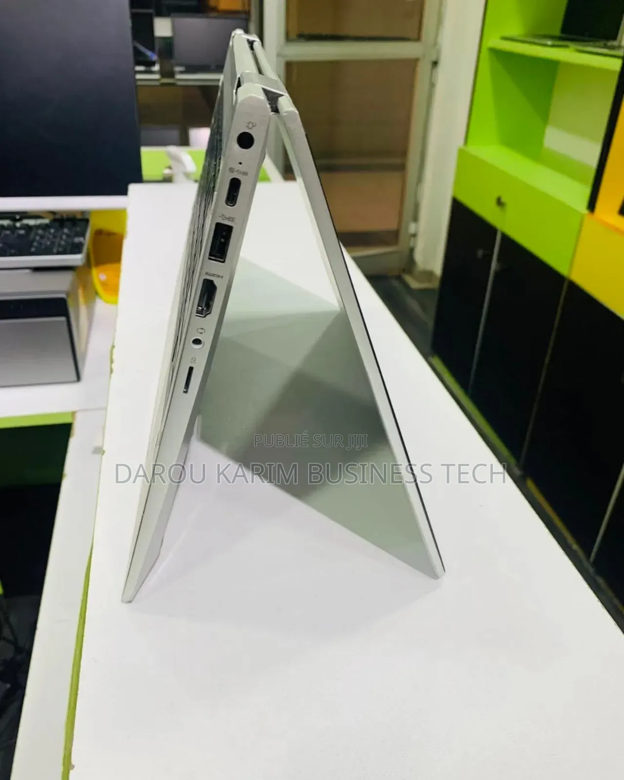 New Ordinateur Portable HP ProBook 430 G8 8GB AMD Ryzen 3 SSD 256GB