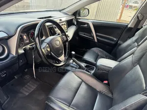 Toyota RAV4 2018 Gris