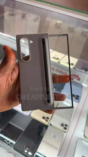 Coque Fold 6 Avec Stylo