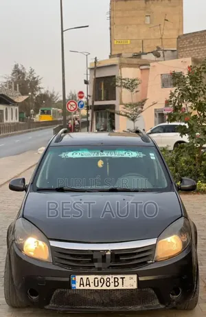 Photo - Dacia Sandero 2009 Gris