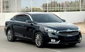 Kia K3000 2017 Noir