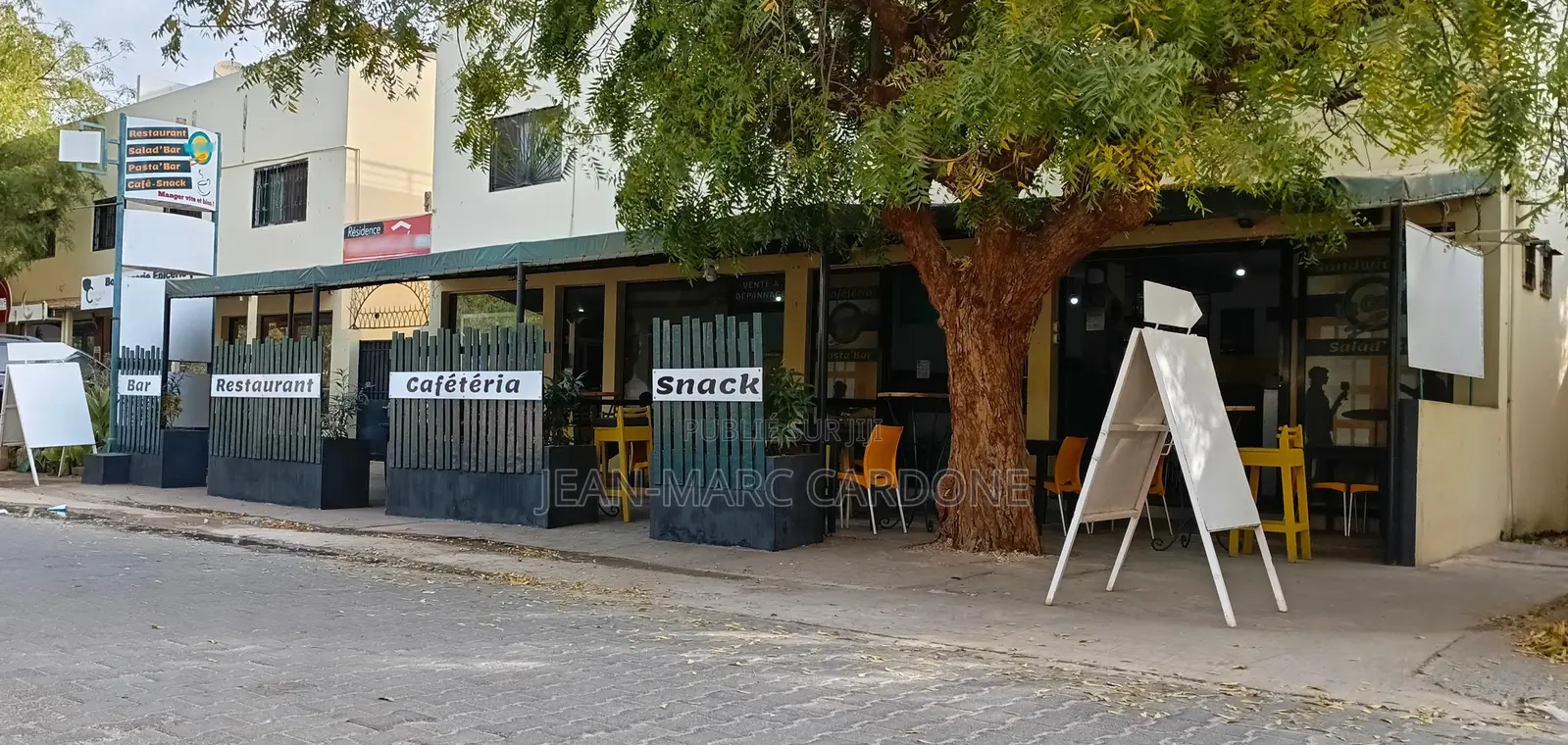 Fonds De Commerce Restaurant À Vendre À Saly