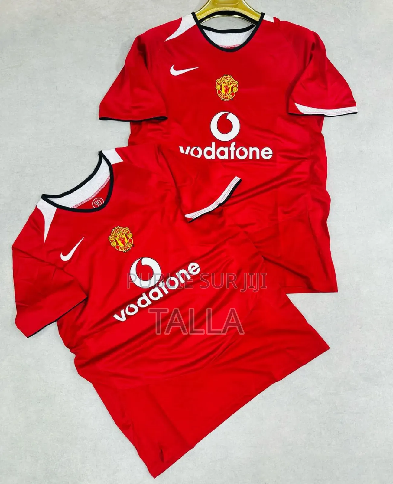 Maillot À Vendre