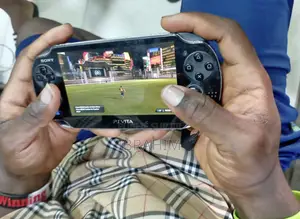 Photo - Playstation Vita Plus Des Jeux