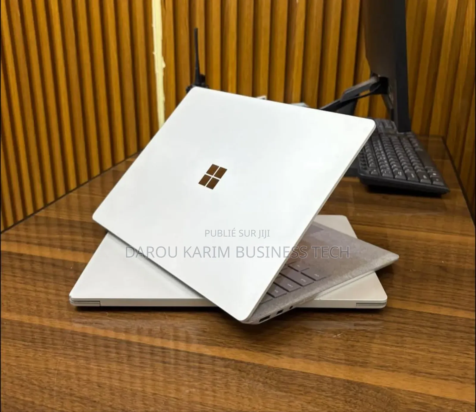 New Microsoft Surface Laptop 2 8GB Intel Core I7 SSD 256GB