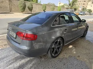 Audi A4 2014 Gris