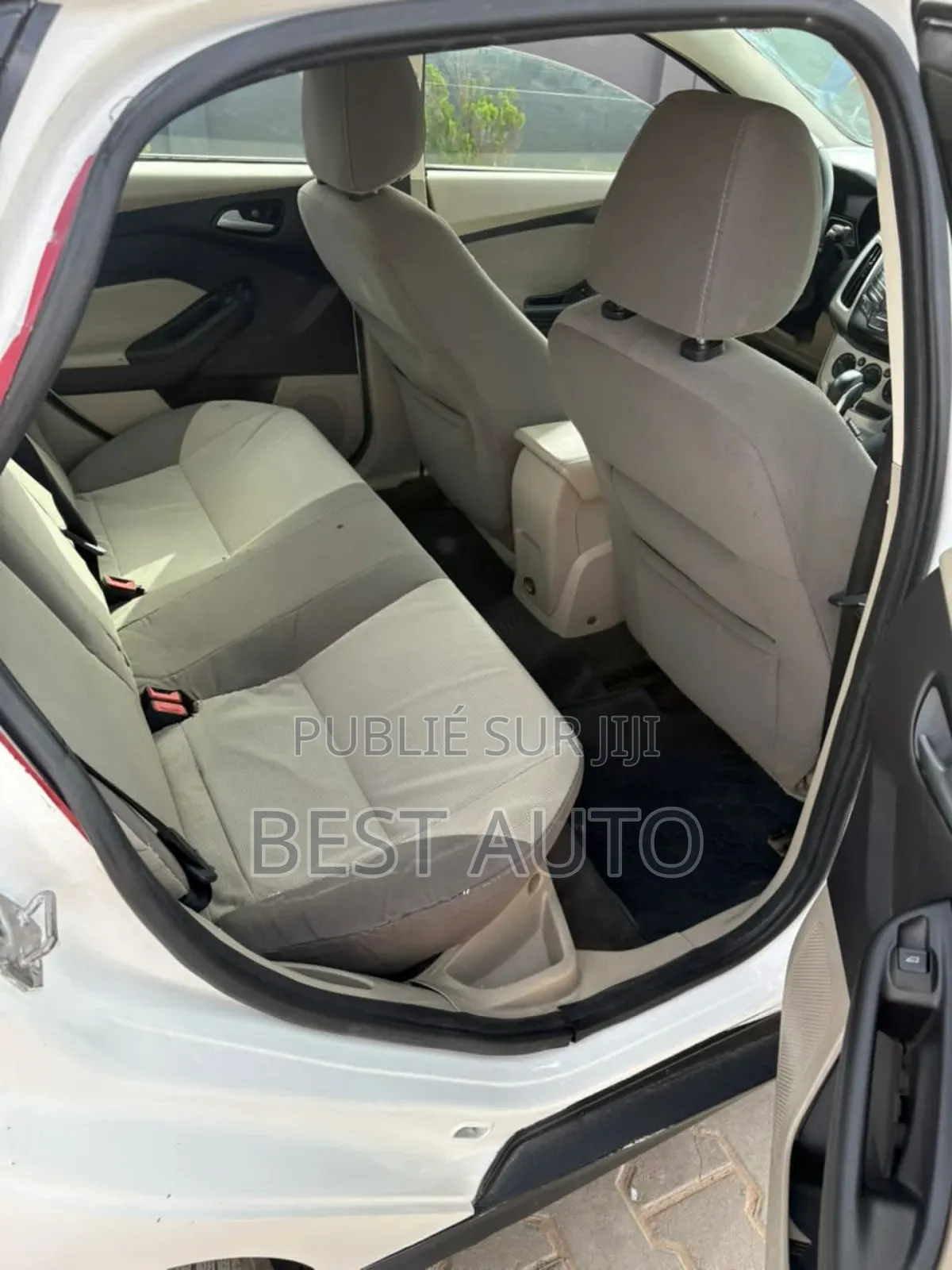 Ford Focus 2013 Blanc