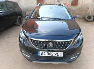 PEUGEOT 2008 2017 Noir