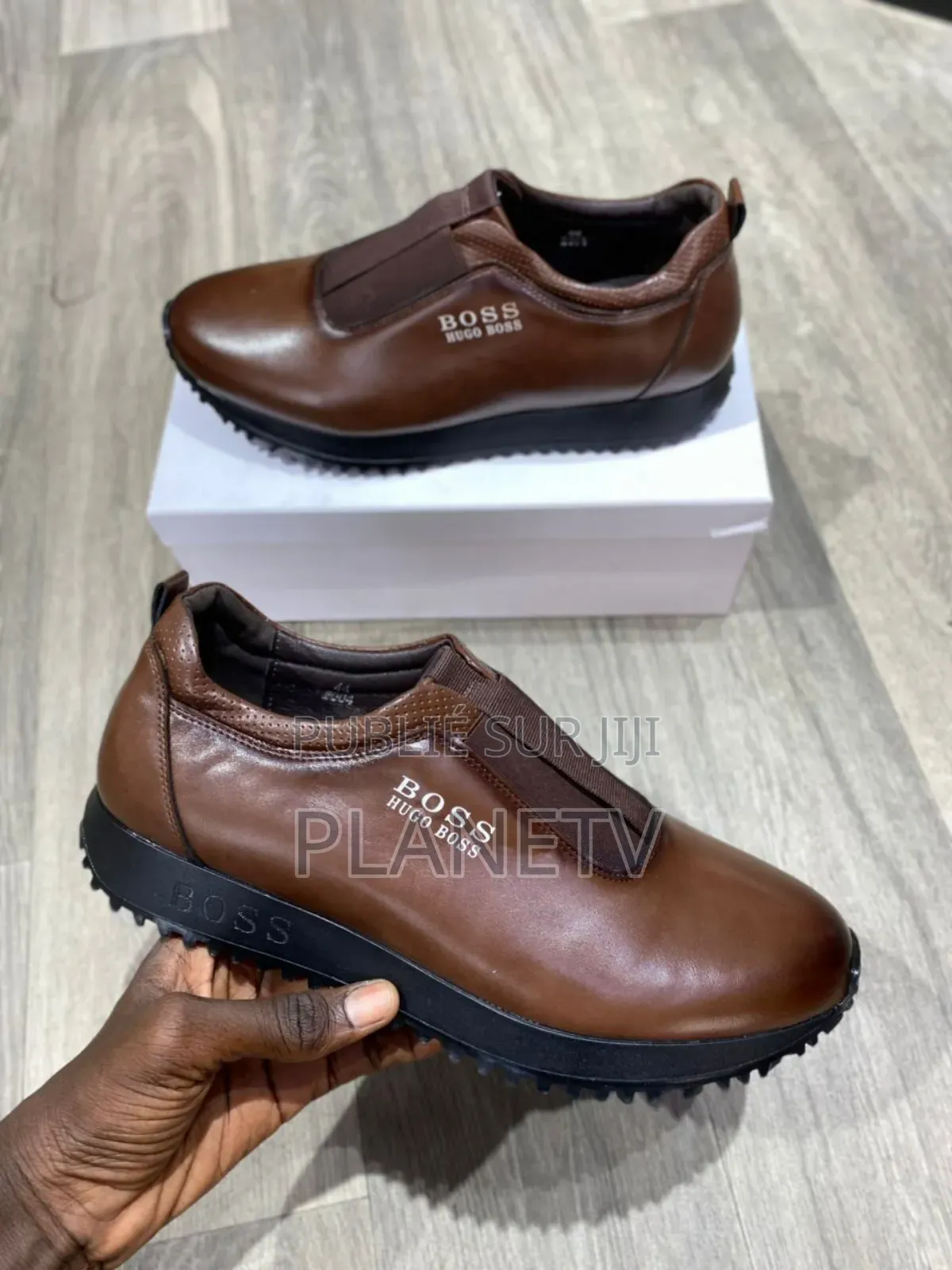 Hugo Boss en Cuir by TTS