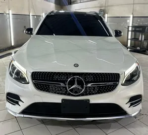 Photo - Mercedes-Benz GLC-Class 2017 Blanc