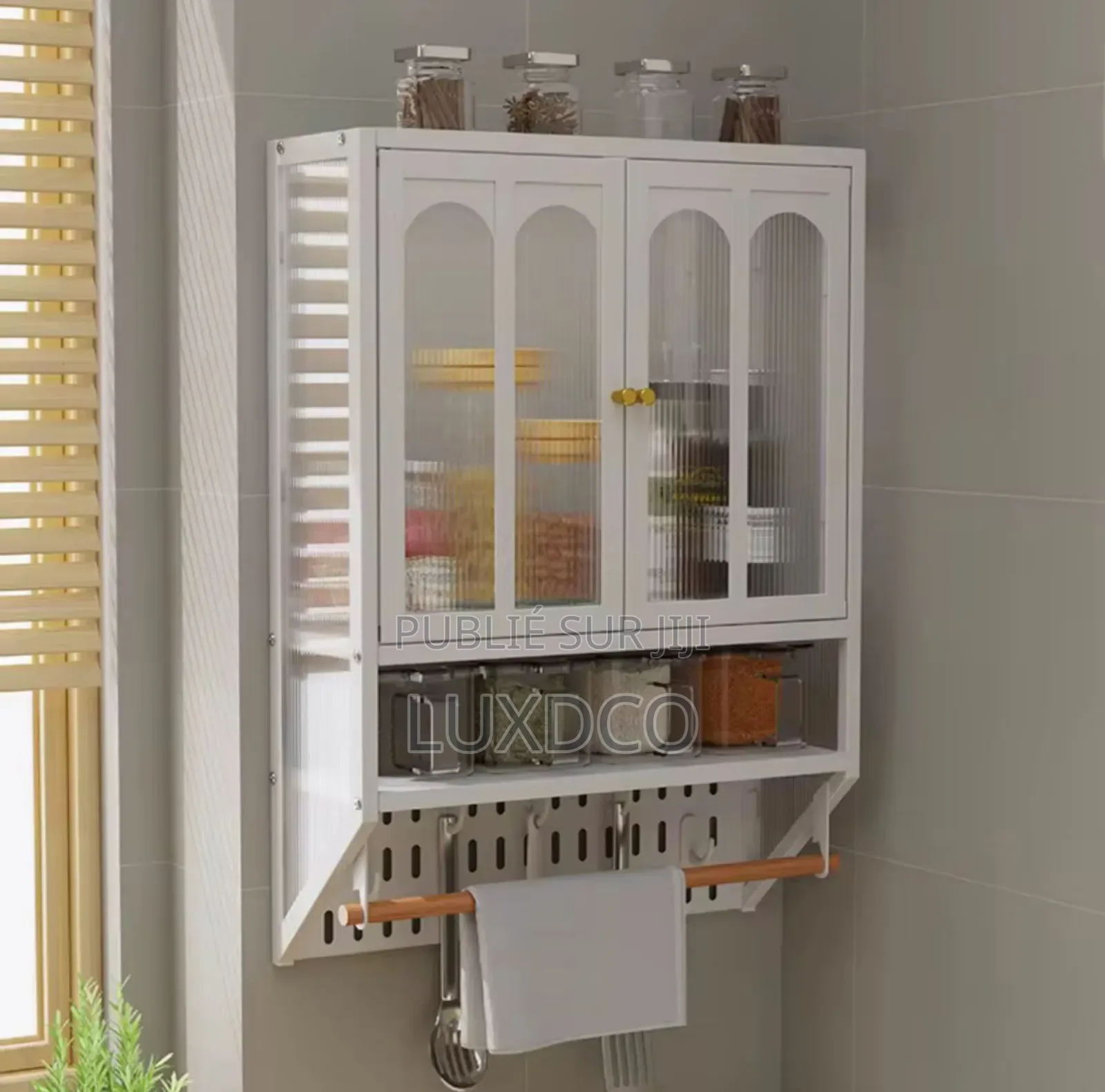 Armoire De Cuisine Murale Moyen Double Porte.