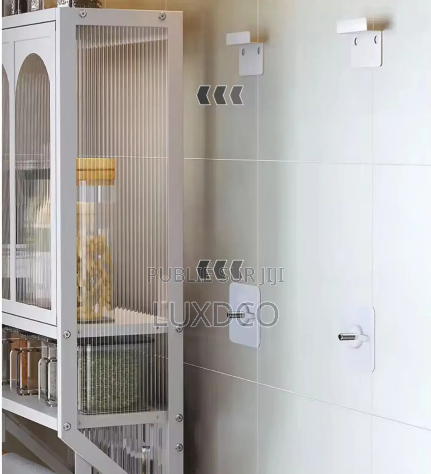 Armoire De Cuisine Murale Moyen Double Porte.