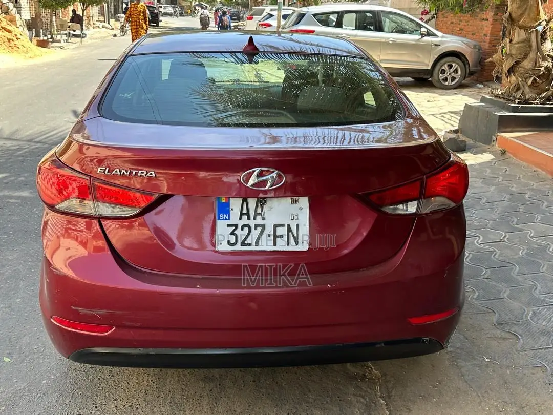 Hyundai Elantra 2015 Rouge