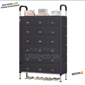 Photo - Range Chaussures