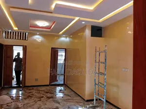 3chbre Maison dans Maison, Rufisque à Vendre