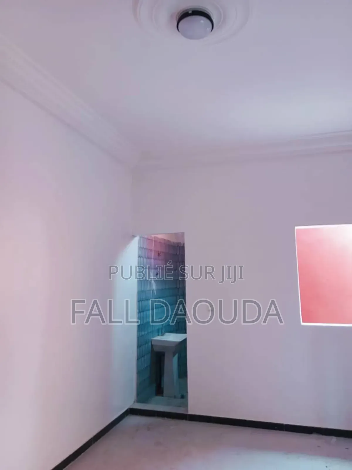 3chbre Maison dans Maison, Rufisque à Vendre