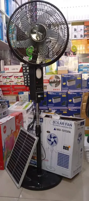 Photo - Ventilo Solaire + Commande Plaque Solaire 20w Autonomie 9h