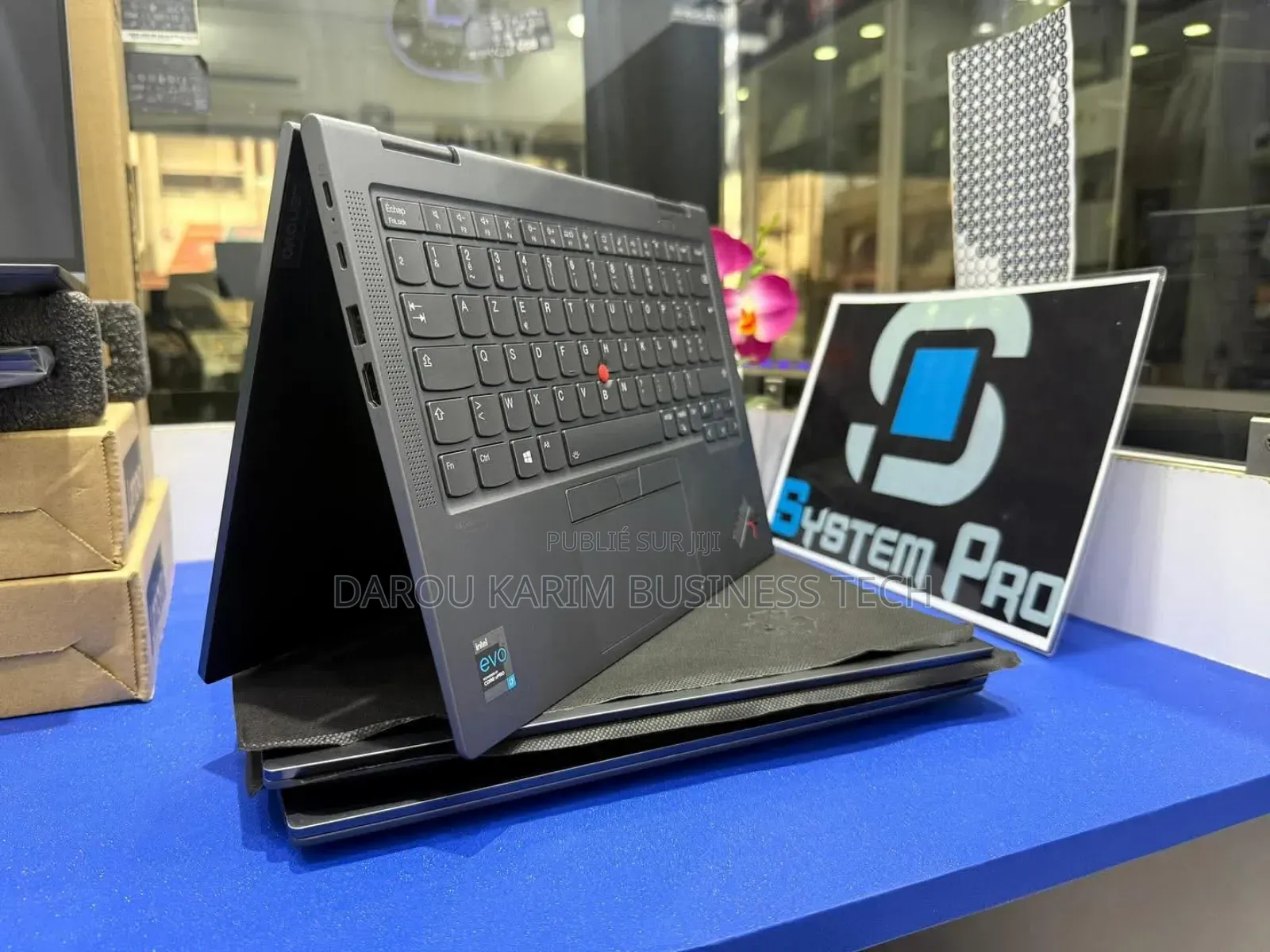 New Lenovo Thinkpad X1 Yoga 16GB Intel Core I7 SSD 1T