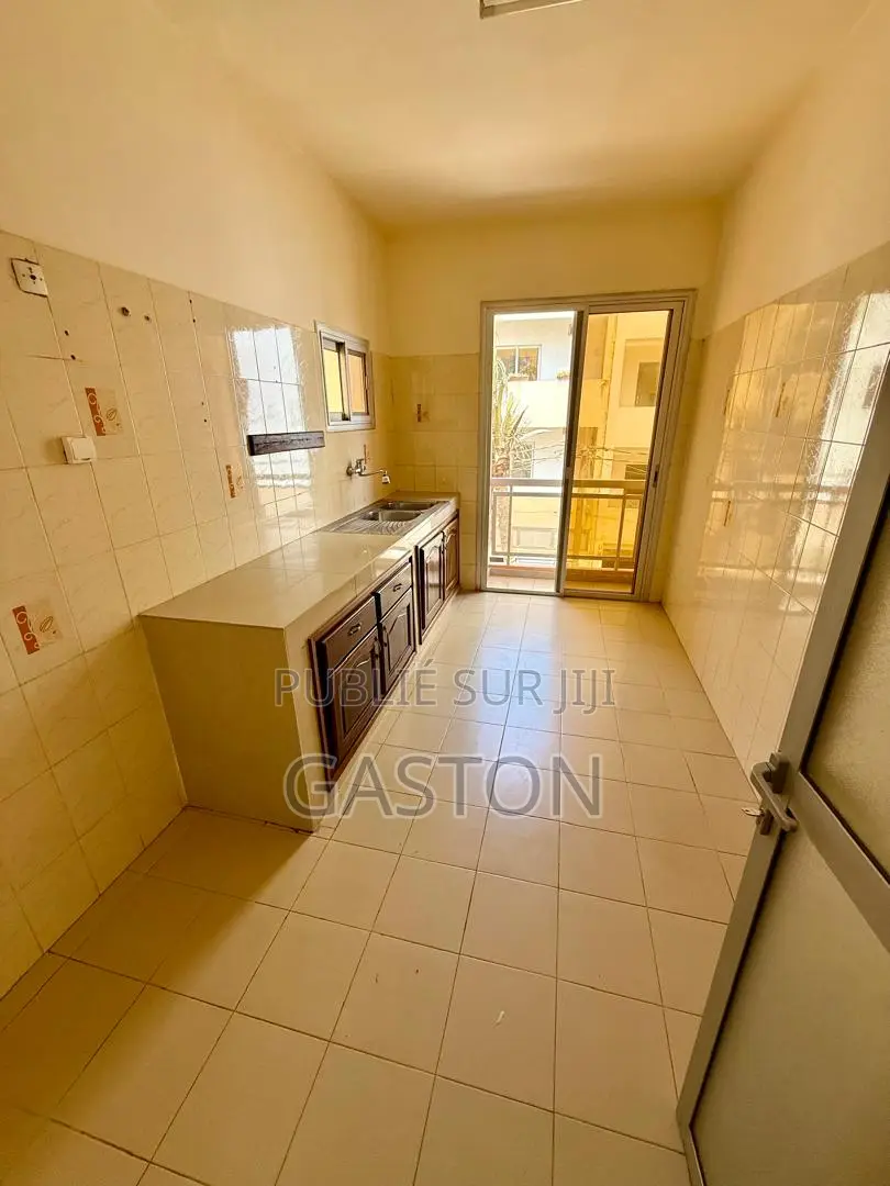 2chbre Appartement dans Katos Immo, Ngor à Louer