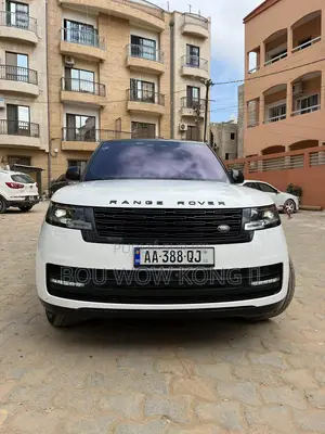 Photo - Land Rover Range Rover Vogue 2023 Blanc