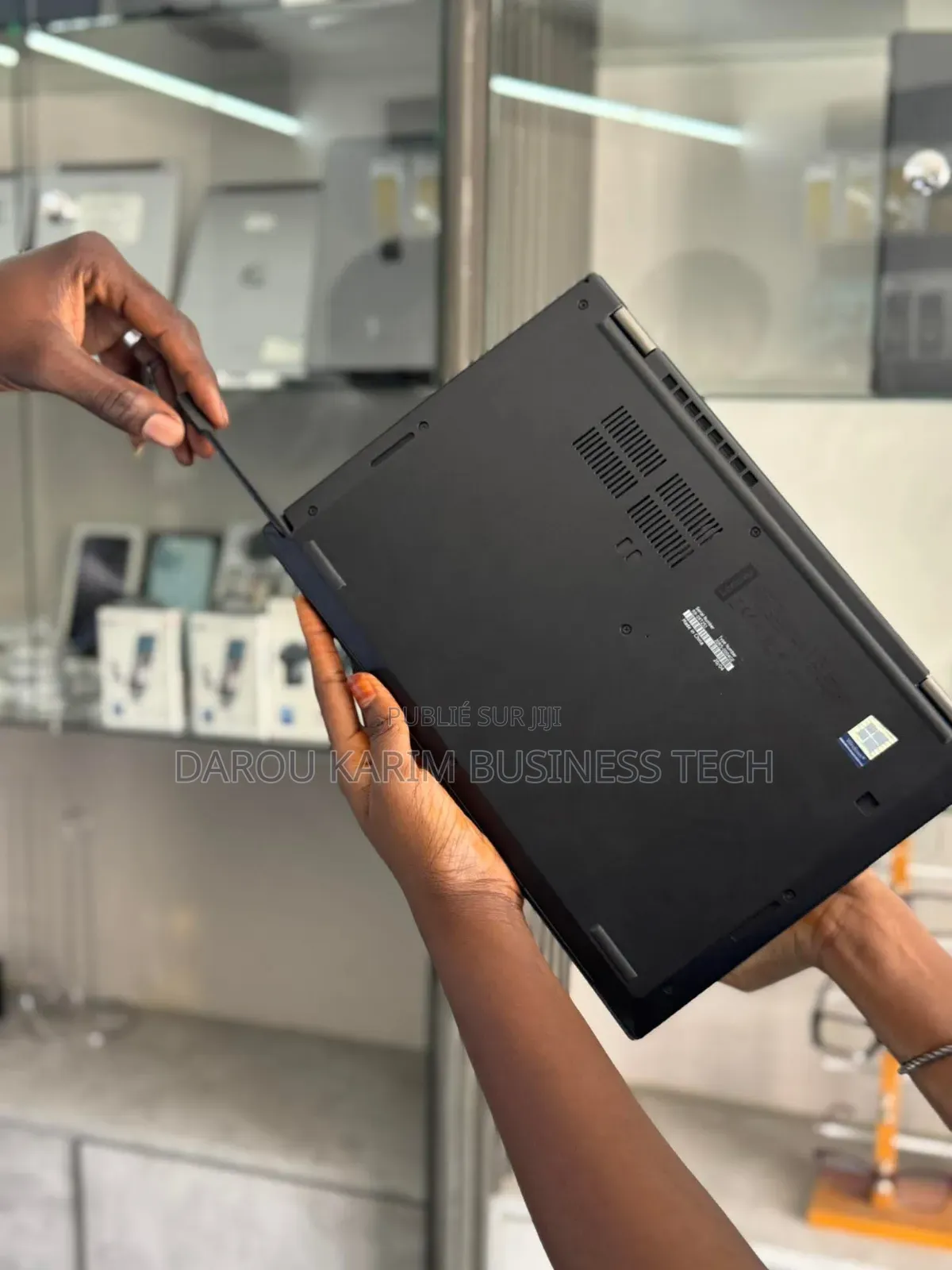 New Lenovo ThinkPad L13 Yoga 8GB Intel Core I5 SSD 256GB