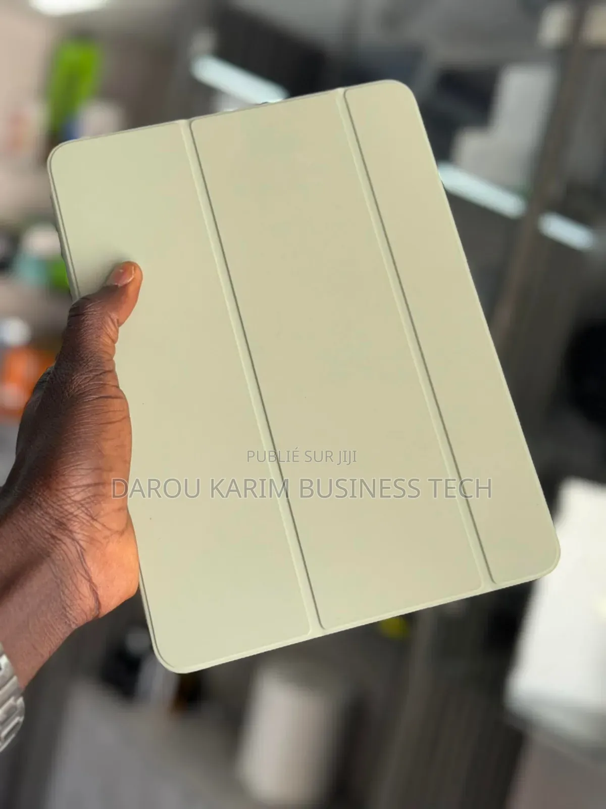 Neuf Pomme iPad 5 (2022) 256 GO Autre