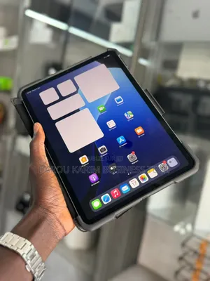 Photo - New Apple iPad Pro 128 GB Autre