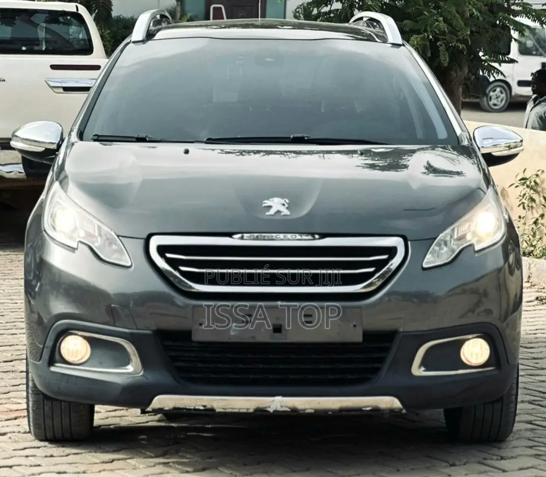 PEUGEOT 2008 2017 Gris
