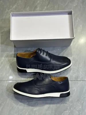 Chaussures en Cuir Coupé by SHB