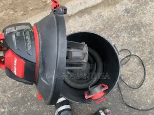 Matériel Aspirateur