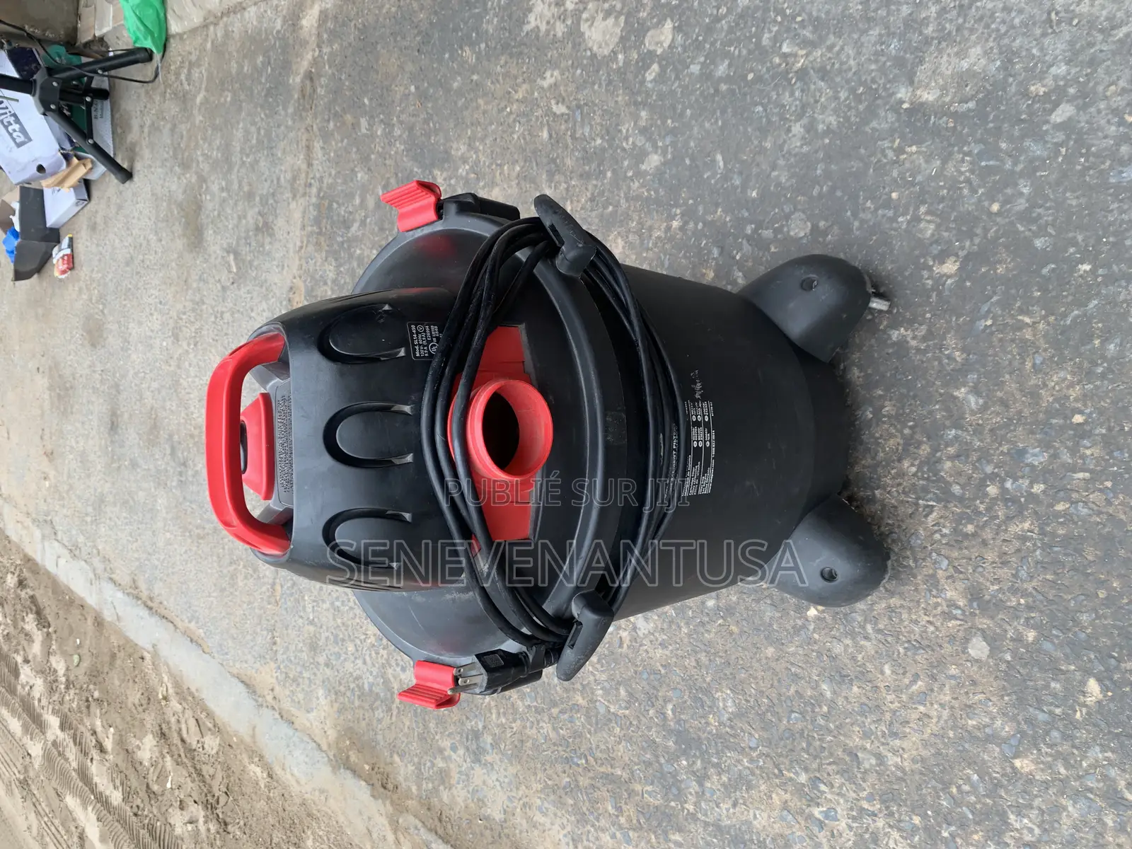 Matériel Aspirateur