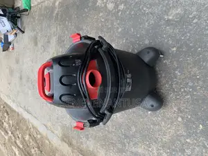 Matériel Aspirateur