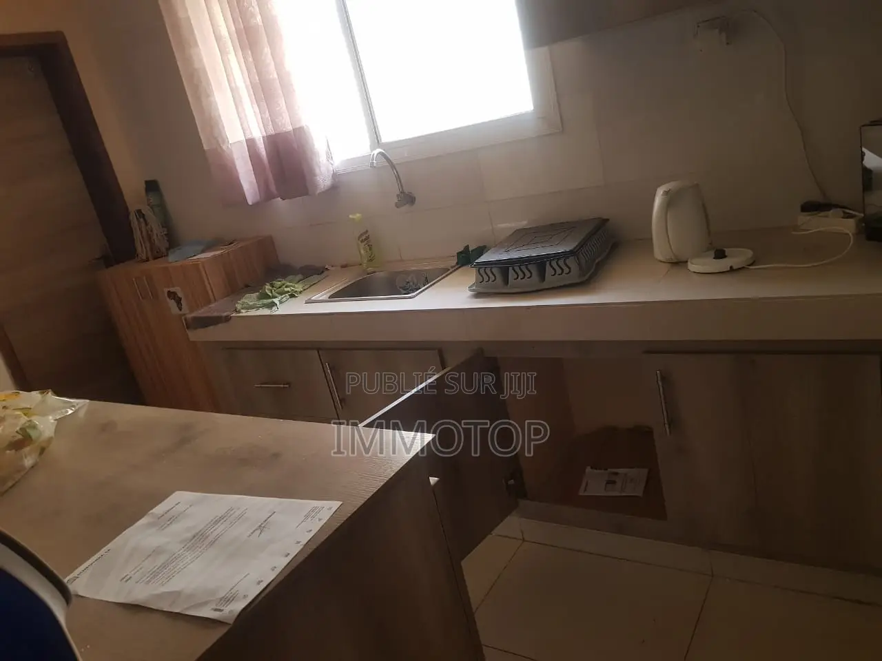 Furnished 2chbre Appartement dans Rufisque à Louer