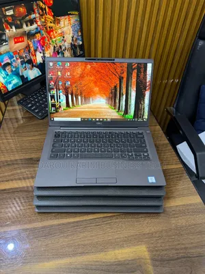 Photo - New Ordinateur Portable Dell Latitude 7400 16GB Intel Core I5 SSD 512GB