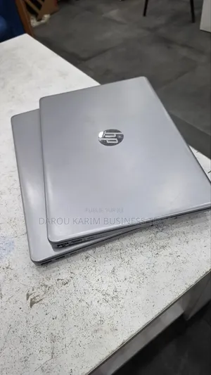 New Ordinateur Portable HP 250 G8 16GB Intel Core I7 SSD 512GB