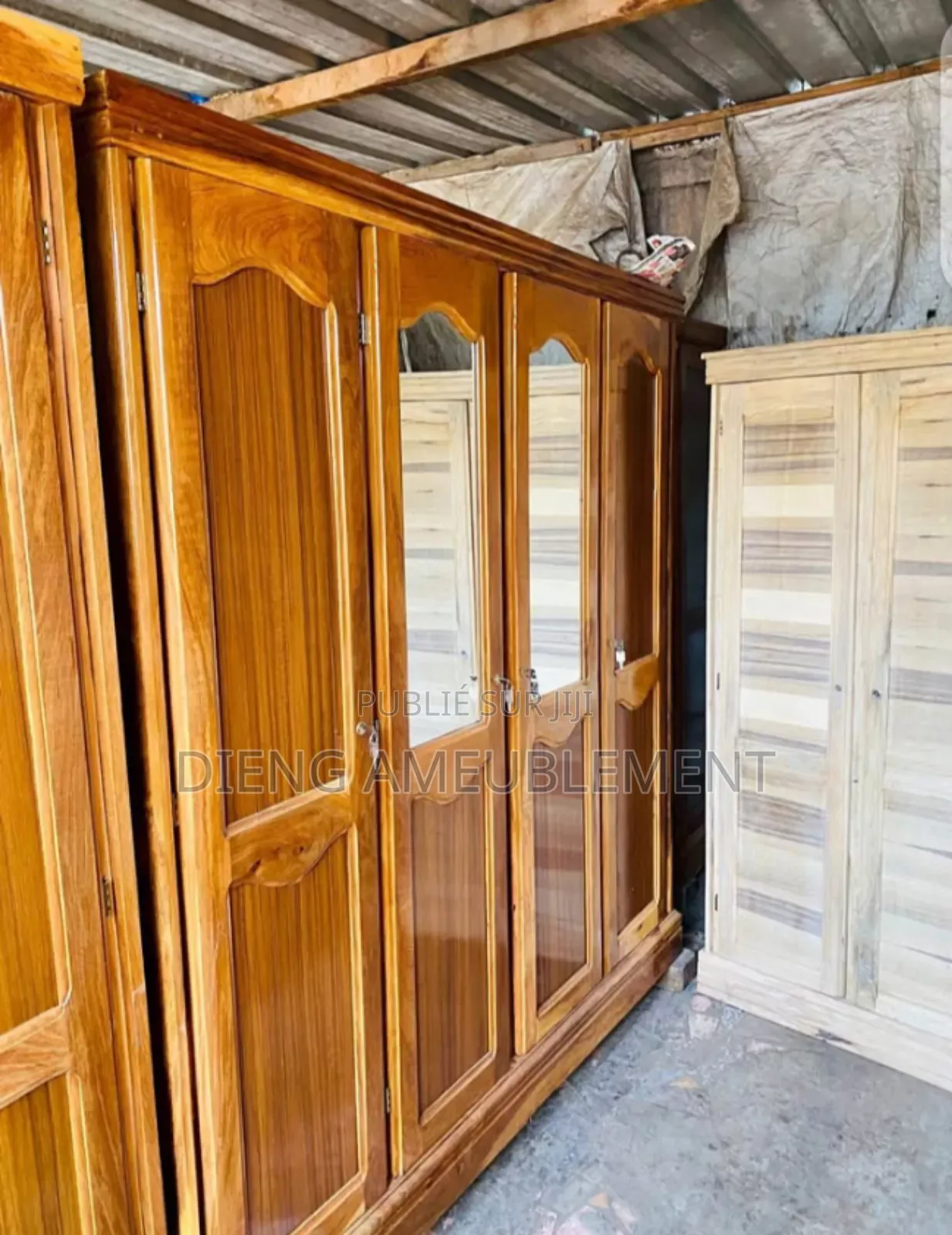 Armoire 4 Battants Porte