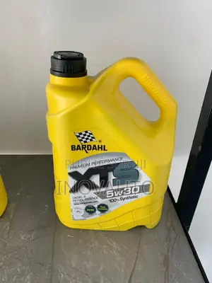 Photo - Huile Moteur XTS 5w-30