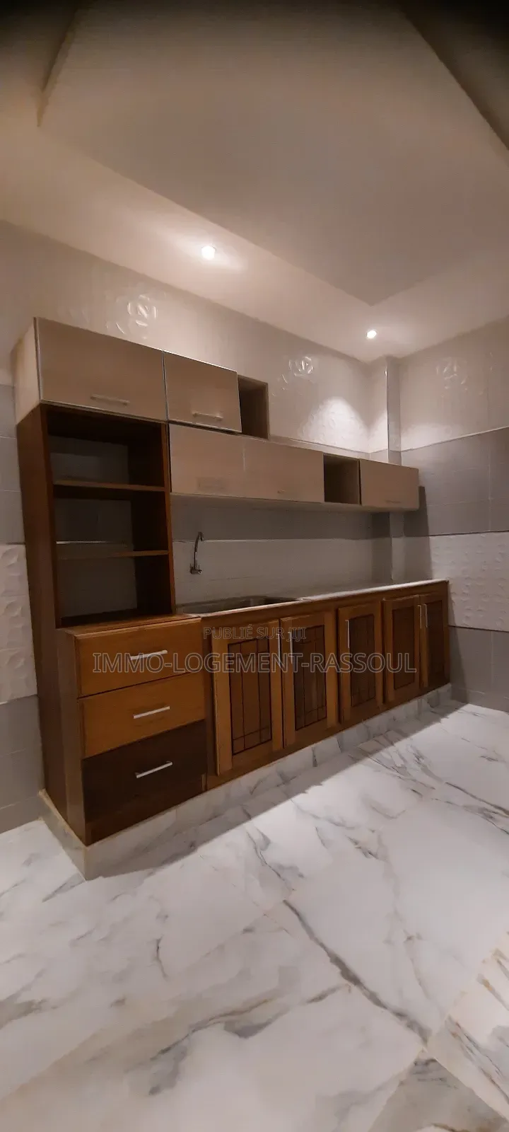 3chbre Appartement dans , Almadies à Louer