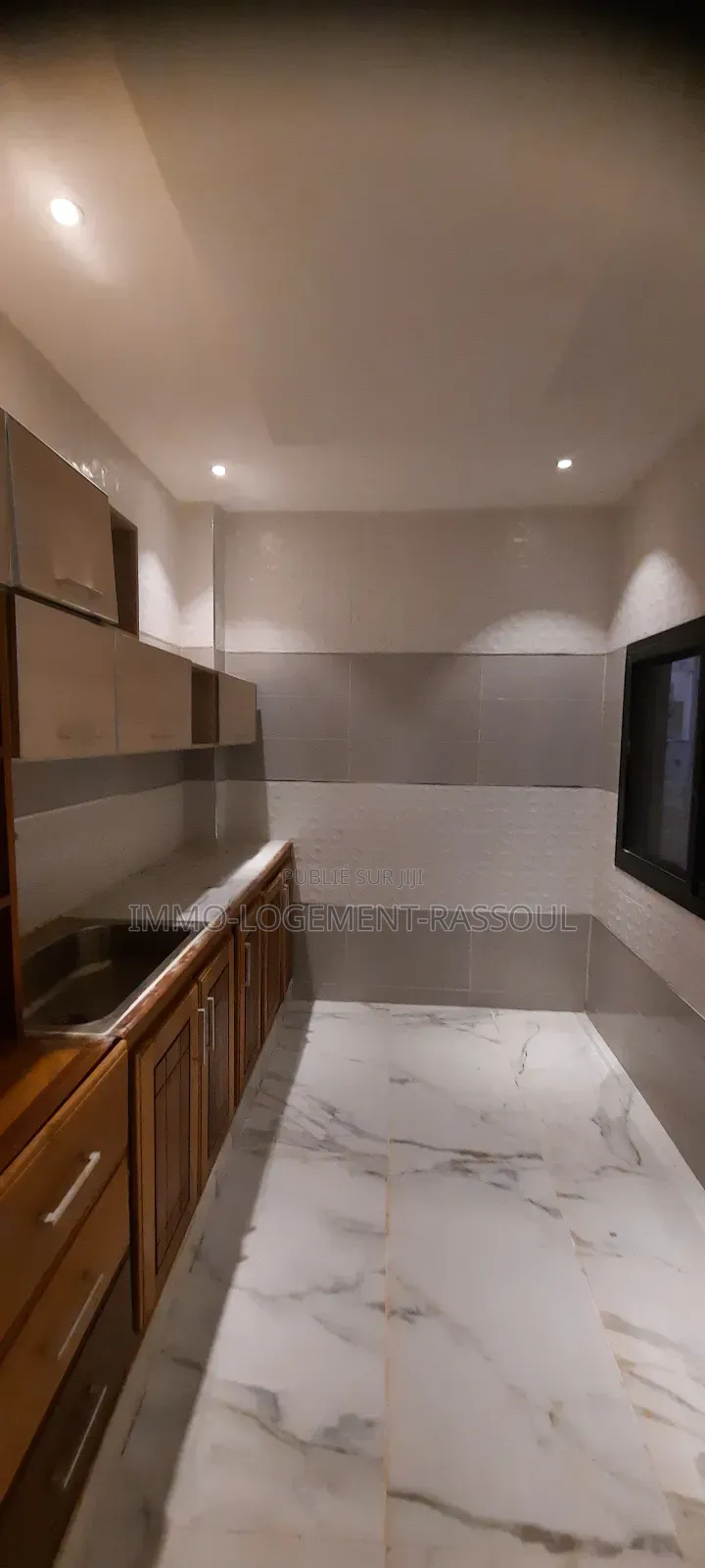 3chbre Appartement dans , Almadies à Louer