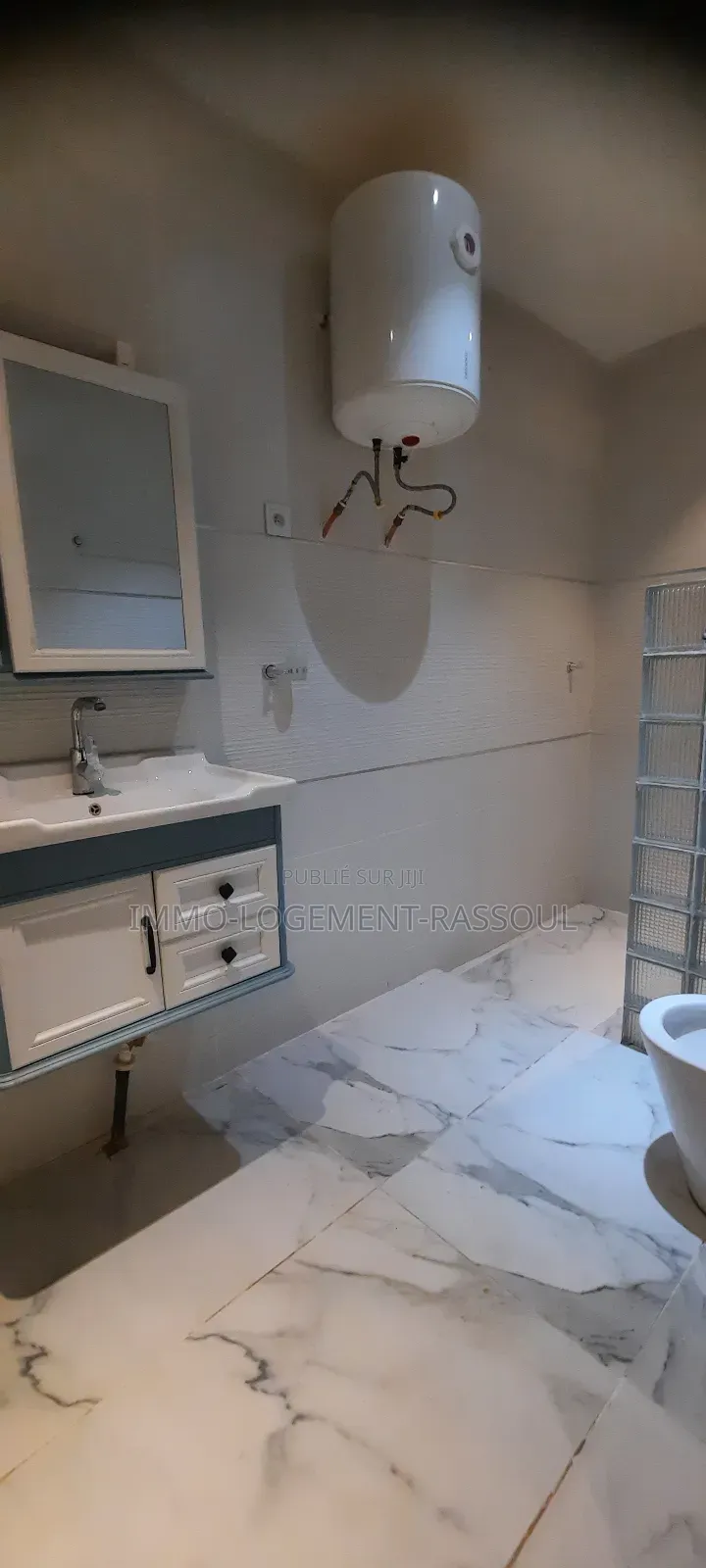 3chbre Appartement dans , Almadies à Louer